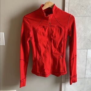 Lululemon red Forme Jacket (Cuffins) size 4